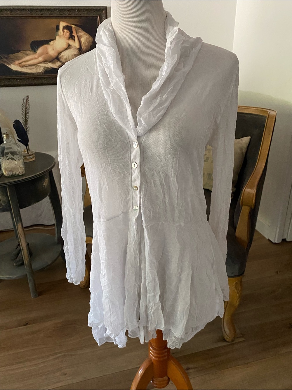 Comfy USA White crinkled soft semi sheer mesh peplum jacket/top size M 45.00